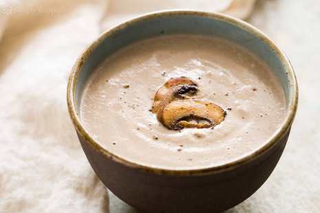 cream-of-mushroom-soup-horiz-d-1600